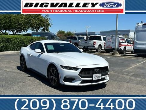 Certified 2024 Ford Mustang Coupe RWD image 1