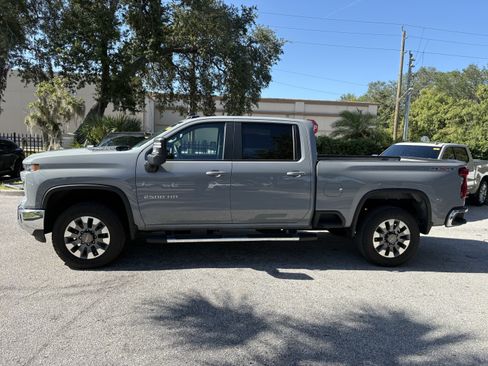 Used 2024 Chevrolet Silverado 2500 LT w/ All Star Edition AWD/4WD image 4