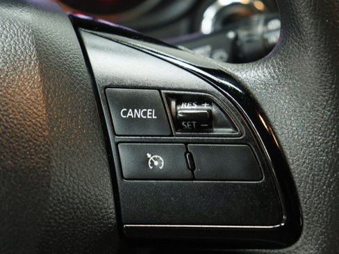 Used 2024 Mitsubishi Eclipse Cross LE AWD/4WD image 12