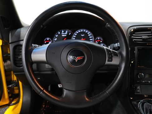 Used 2008 Chevrolet Corvette Z06 w/ Preferred Equipment Group image 32
