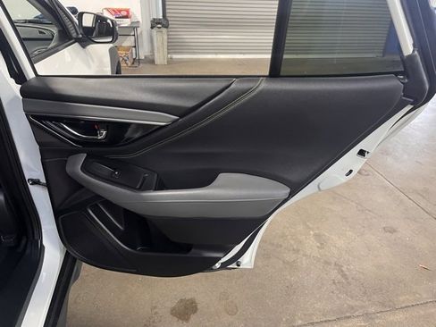 Used 2025 Subaru Outback Onyx Edition XT image 15