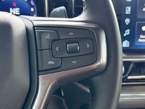 Used 2023 Chevrolet Silverado 1500 High Country w/ High Country Premium Package AWD/4WD image 21