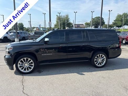 Used 2019 Chevrolet Suburban Premier w/ Premier Plus Edition RWD image 6