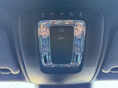 Certified 2025 Mercedes-Benz GLA 250 4MATIC image 25