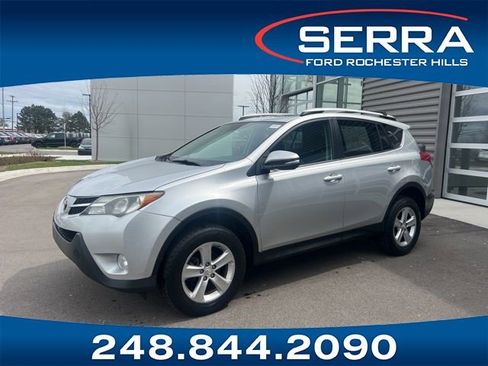 Used 2014 Toyota RAV4 XLE image 1