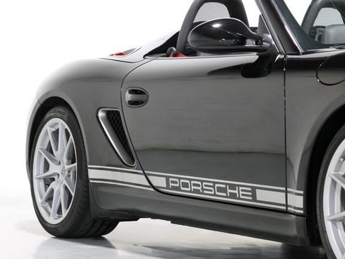 Used 2011 Porsche Boxster Spyder image 71
