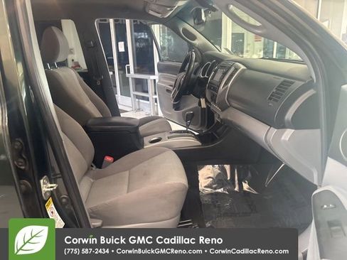 Used 2013 Toyota Tacoma 4x4 Double Cab w/ SR5 Pkg image 33