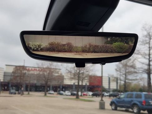 Used 2022 GMC Sierra 2500 Denali w/ Denali Ultimate Package image 17