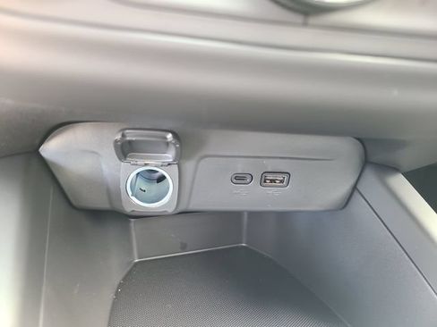 New 2026 Chevrolet Trax RS FWD image 33