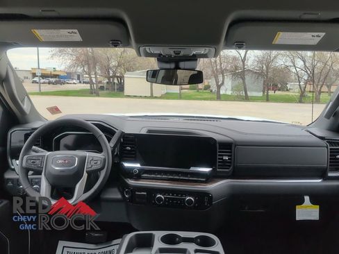 New 2025 GMC Sierra 1500 SLE AWD/4WD image 14