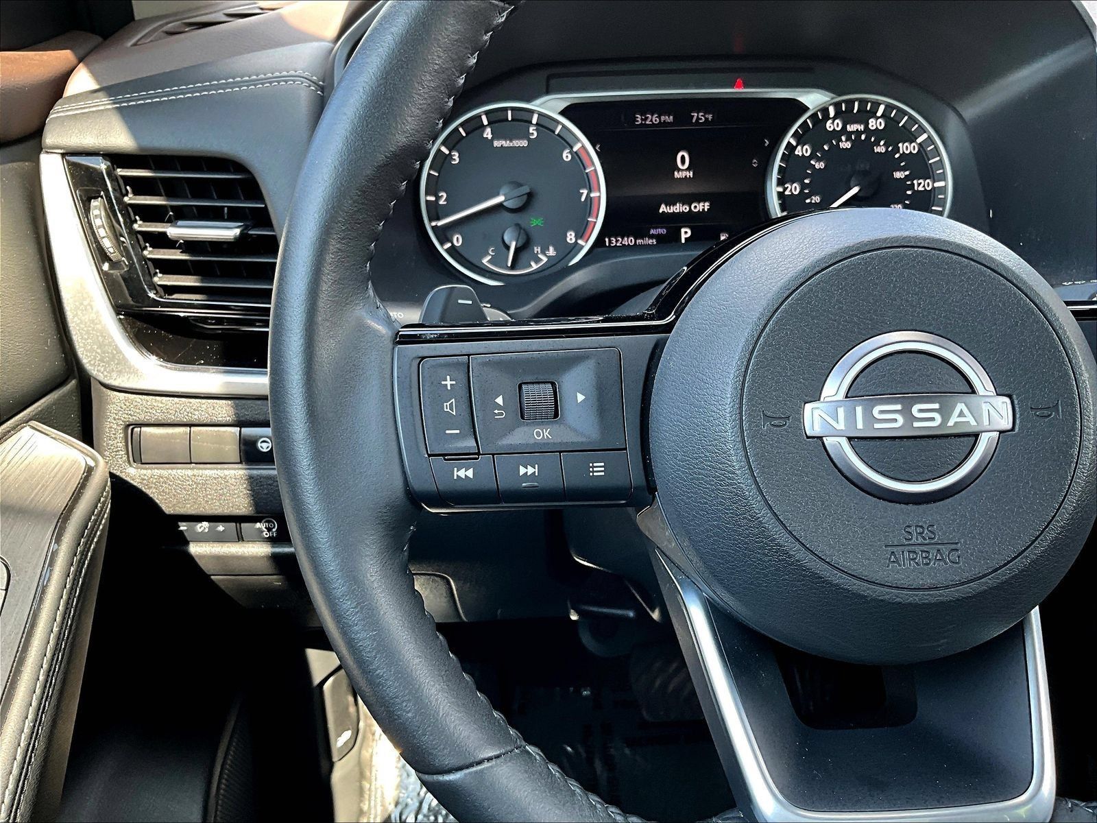 Certified 2023 Nissan Rogue SL AWD/4WD image 14