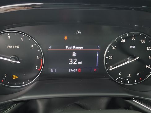 Used 2022 Buick Envision Preferred FWD image 29