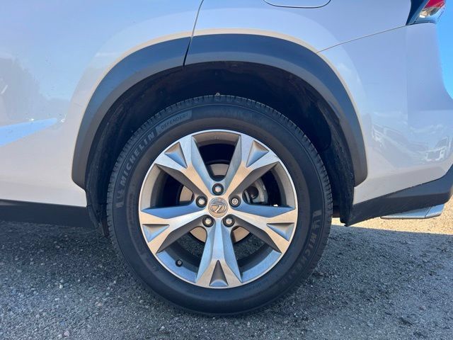 Used 2017 Lexus NX 200t AWD w/ Premium Package image 10