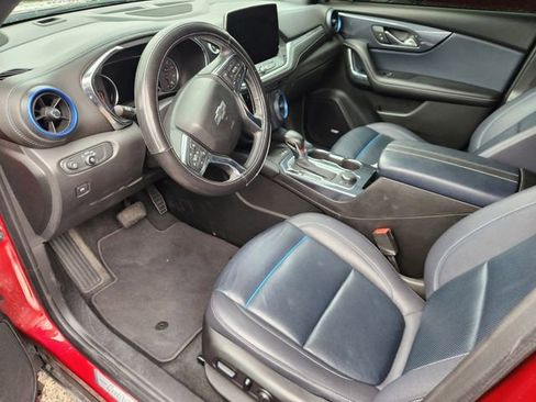 Used 2023 Chevrolet Blazer RS w/ Enhanced Convenience Package image 8
