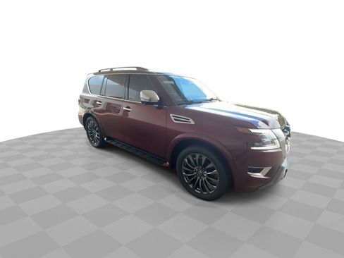 Used 2023 Nissan Armada Platinum w/ Captain's Chairs Package RWD image 2