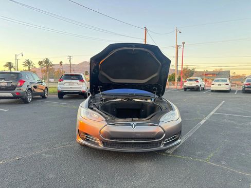 Used 2014 Tesla Model S 60 image 13