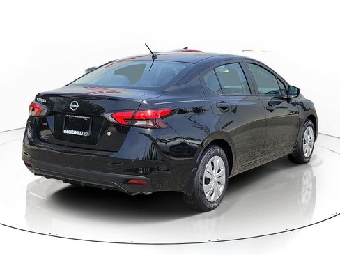 New 2025 Nissan Versa S w/ Trunk Package FWD image 4