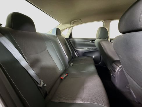 Used 2019 Nissan Sentra S image 26