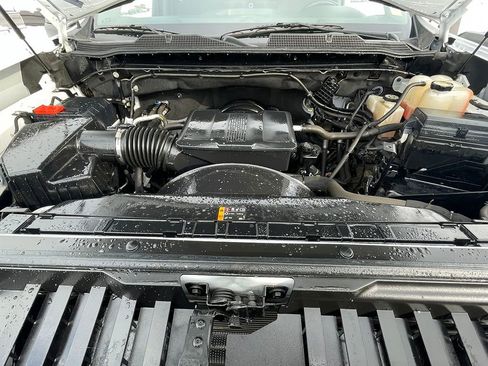 Used 2022 Chevrolet Silverado 2500 LT image 33