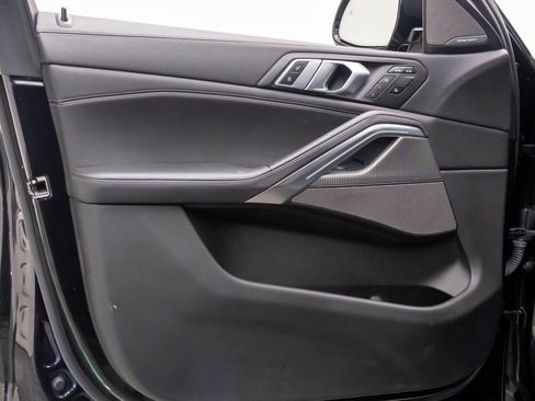 Used 2023 BMW X6 xDrive40i w/ M Sport Package image 13