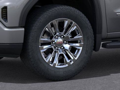 Used 2026 GMC Sierra 1500 Denali AWD/4WD image 9