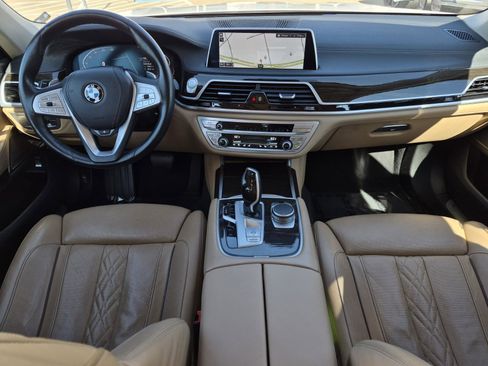 Certified 2022 BMW 740i xDrive image 35