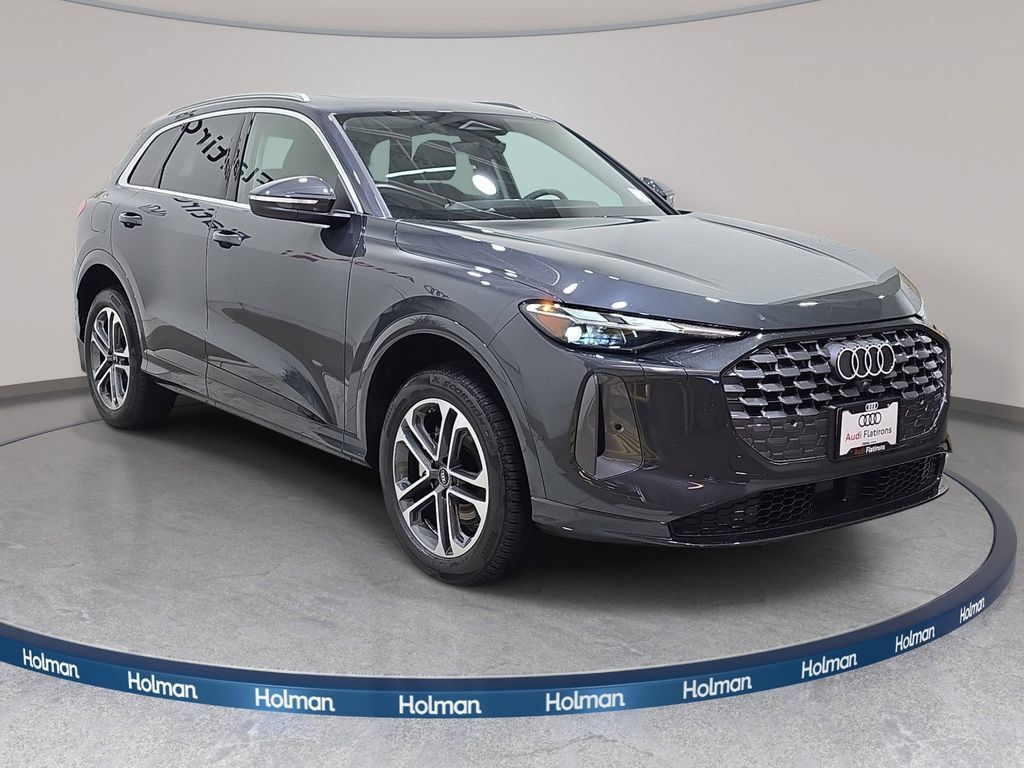 New 2026 Audi Q5 Premium AWD/4WD image 3