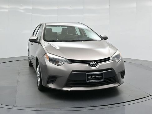 Used 2016 Toyota Corolla LE image 49