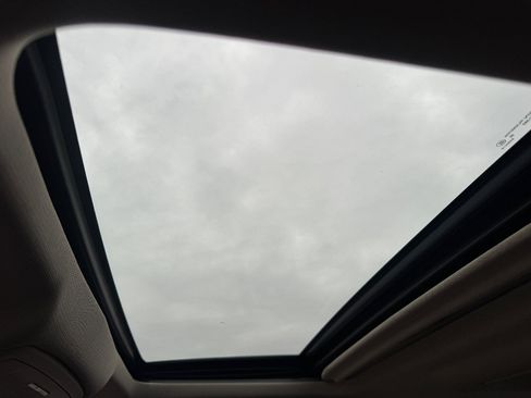 Used 2015 Chevrolet Silverado 3500 High Country w/ Duramax Plus Package image 16