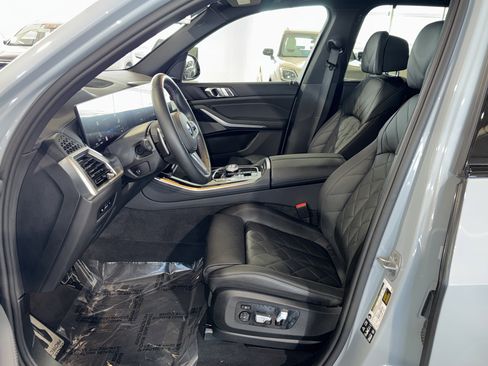 Certified 2025 BMW X5 M60i image 19