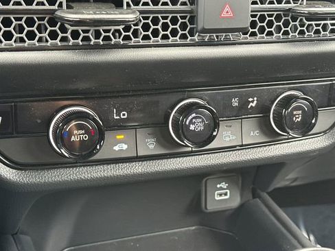 Certified 2024 Honda HR-V Sport image 22