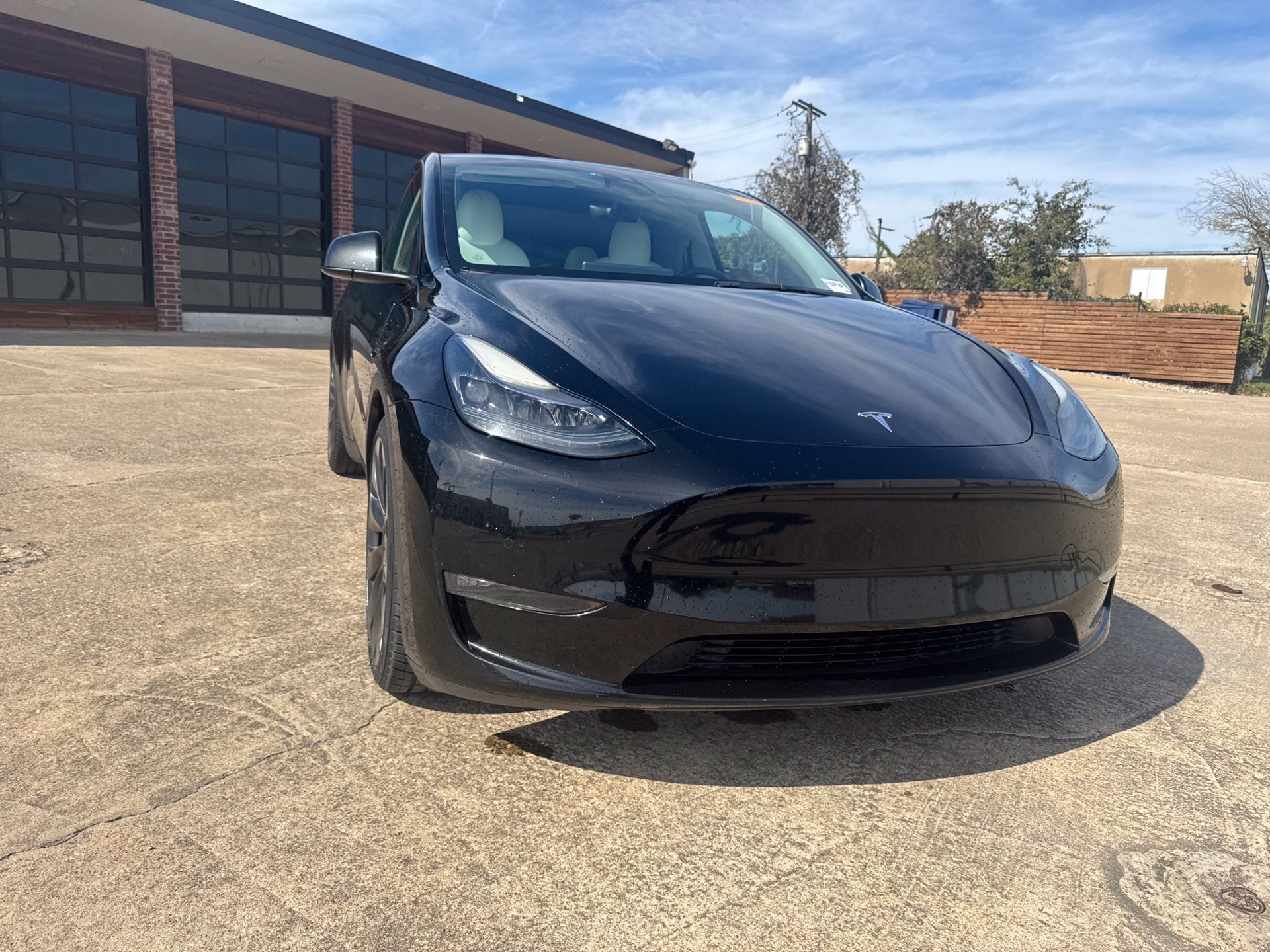 Used 2022 Tesla Model Y Performance AWD/4WD image 3