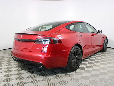 Used 2021 Tesla Model S Plaid image 34