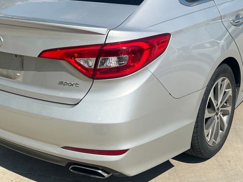 Used 2017 Hyundai Sonata Sport w/ Value Edition Package 02 FWD image 14