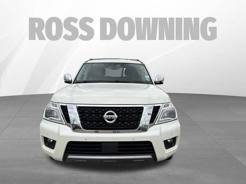 Used 2020 Nissan Armada Platinum w/ Captain's Chairs Package RWD image 2
