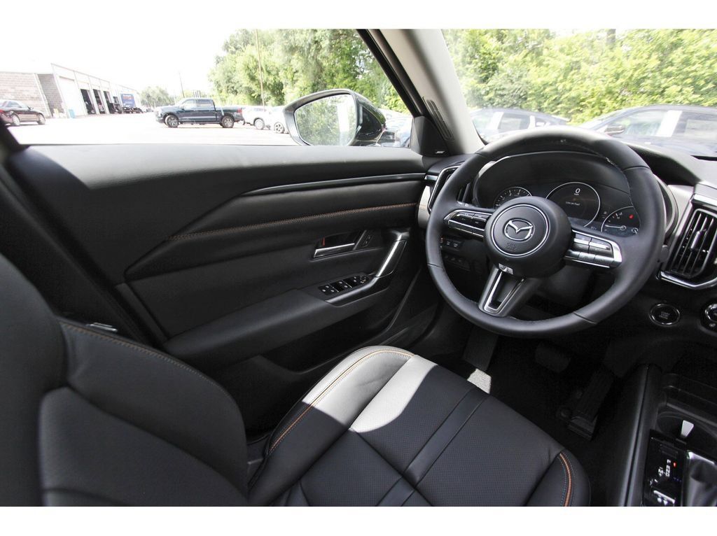 New 2026 MAZDA CX-50 2.5 Turbo w/ Accent Package AWD/4WD image 6