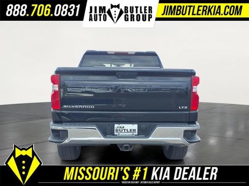 Used 2019 Chevrolet Silverado 1500 LTZ w/ LTZ Convenience Package image 23