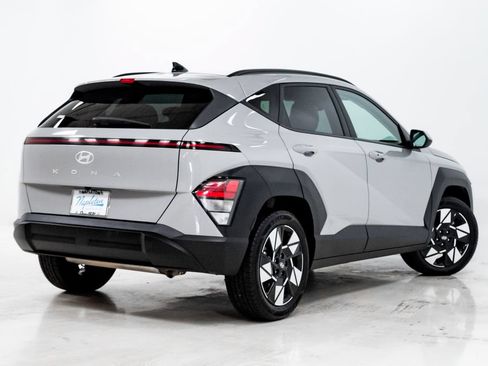 Used 2025 Hyundai Kona SEL FWD image 29