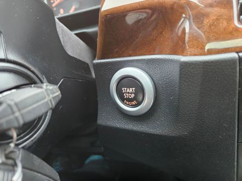 Used 2010 BMW 528i xDrive Sedan w/ Premium Pkg image 23