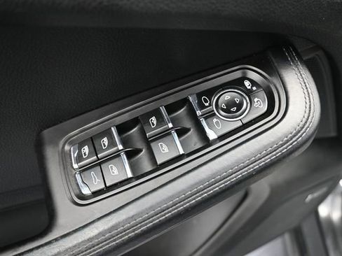 Used 2017 Porsche Macan GTS w/ Premium Package Plus image 27