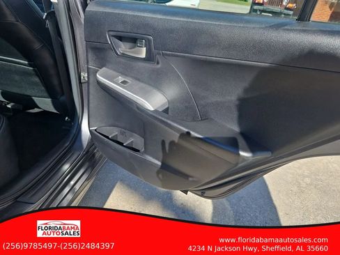 Used 2014 Toyota Camry SE FWD image 7