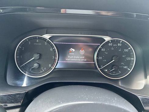 Used 2025 Nissan Pathfinder Rock Creek AWD/4WD image 15