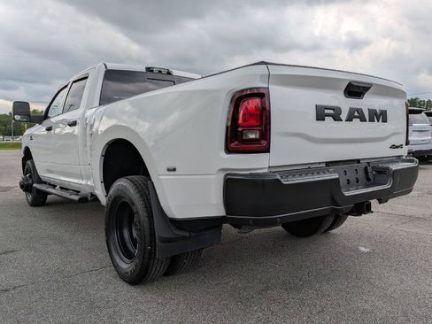 Used 2026 RAM 3500 Tradesman AWD/4WD image 7