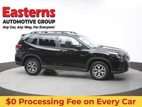 Used 2023 Subaru Forester Premium AWD/4WD image 51