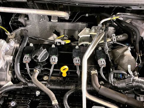 Used 2021 Nissan Rogue SV image 33