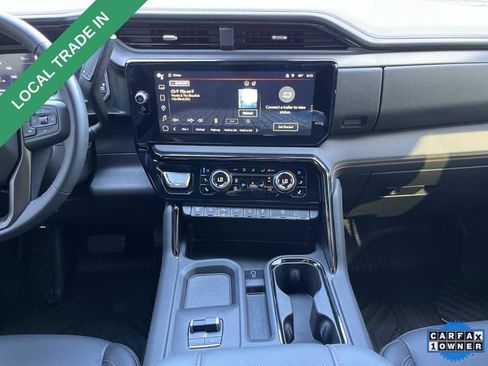 Used 2024 GMC Sierra 2500 AT4 w/ AT4 Premium Plus Package AWD/4WD image 16