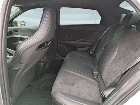 Used 2025 Hyundai Elantra N image 15