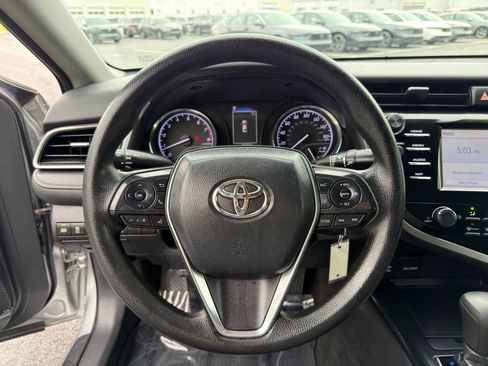 Used 2019 Toyota Camry LE FWD image 16