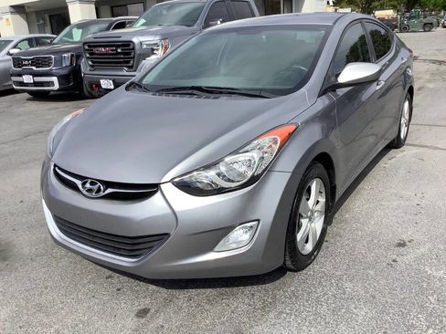 Used 2013 Hyundai Elantra GLS w/ Preferred Pkg FWD image 21