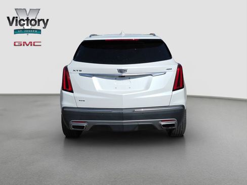 Used 2024 Cadillac XT5 Premium Luxury w/ Platinum Package AWD/4WD image 16
